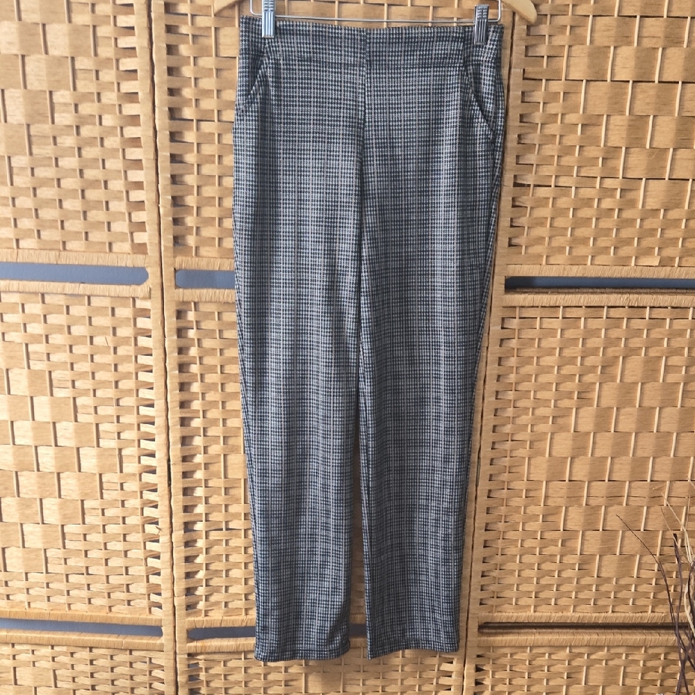 Max Studio Black and Gray Checked Dress Trousers